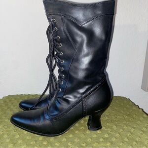 Ellie Black Lace-Up Women's Boots